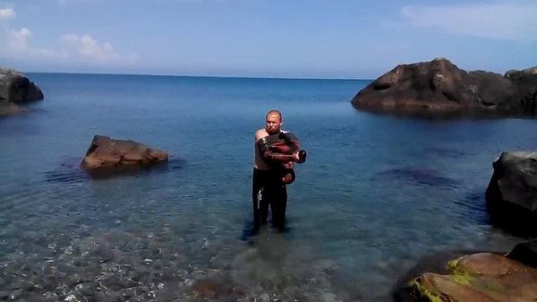 Одеваем гидрокостюм гидроударом