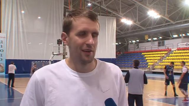 Тренеровка баскетбол смотреть онлайн