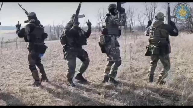 Солдаты РФ танцуют. Боби- боба (Гога) смотреть онлайн