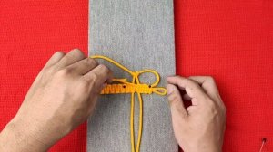 Super Easy Paracord Lanyard Keychain | How to make a Paracord Key Chain Handmade DIY Tutorial #25