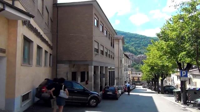 ITALY, TORTORETO ALTO AND SCANNO смотреть онлайн