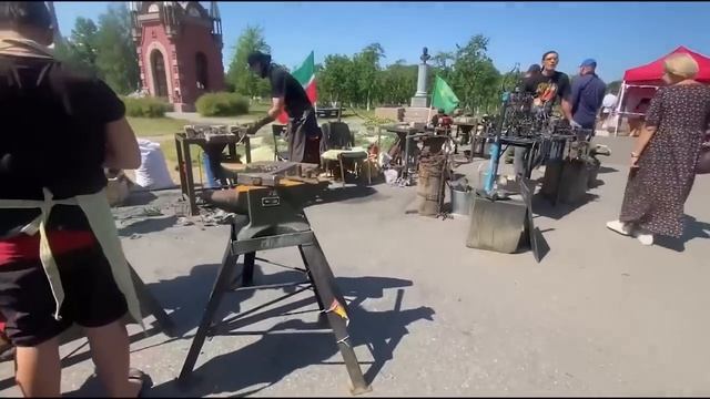 Лагерь Из Мариуполя в Питер и новые впечатления Данила смотреть онлайн