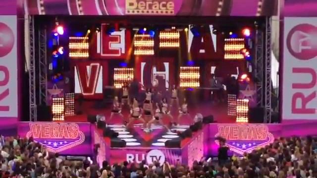 День рождения ТРЦ VEGAS смотреть онлайн