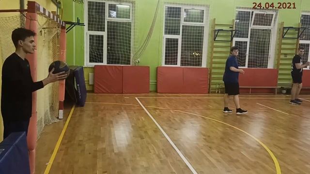 24. 04. 2021. волейбол, игровые моменты смотреть онлайн