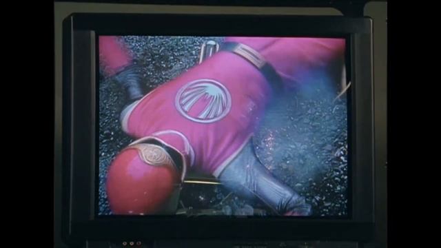 Frog monster tramples Rangers! (Loop) смотреть онлайн