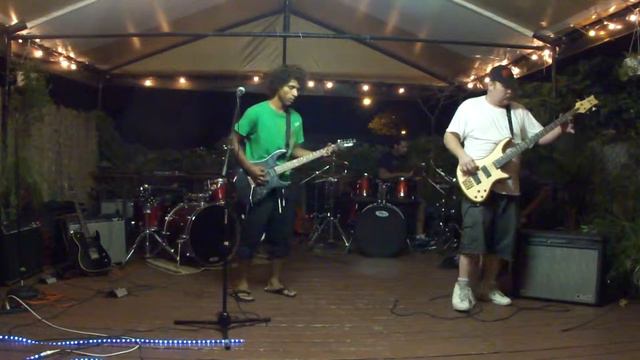 Aundre Mills @ Queen Bean Open Mic Nite Modesto California 08-19-12 Vid 30 смотреть онлайн