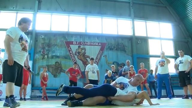 АЛЕКСАНДР КАРЕЛИН . Обратный пояс. Греко-римская борьба. смотреть онлайн
