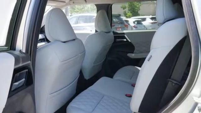 New 2022 Mitsubishi Outlander Saint Paul White-Bear-Lake, MN #99140 - SOLD смотреть онлайн