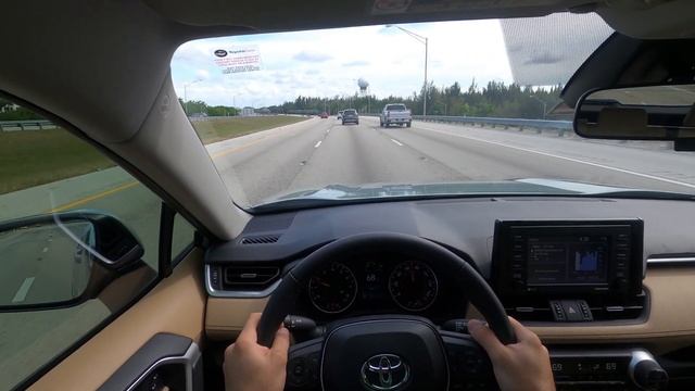 2021 Toyota RAV4 XLE Premium POV Highway Drive смотреть онлайн
