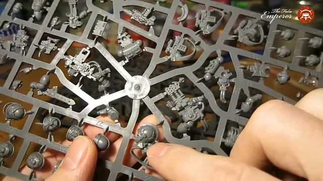 Анбоксинг - Space Marines Sternguard Veteran Squad смотреть онлайн