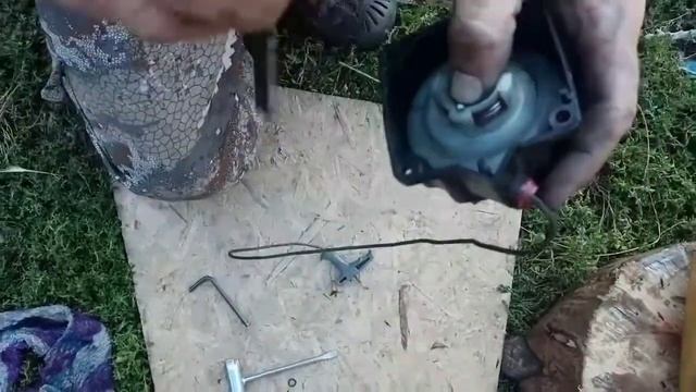 Ремонт кикстартера на триммере смотреть онлайн