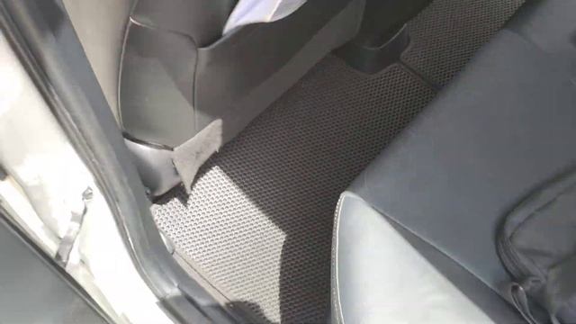 Коврики Ева Toyota Aqua смотреть онлайн