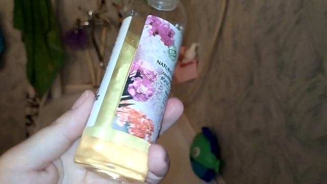 УБОРКА В ВАННОЙ КОМНАТЕ/ МОЙ УХОД ЗА ВОЛОСАМИ/ МЫ ВЕРНУЛИСЬ/ МОЕ ВПЕЧАТЛЕНИЕ