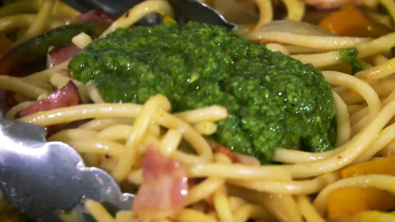 Рецепт от шеф-повара "Тепличного": Паста с соусом песто смотреть онлайн