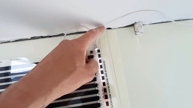 Монтаж плёночного тёплого пола сегментами. Ошибки и нюансы. смотреть онлайн