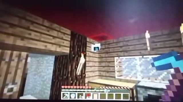 Я КОПАЛ ШАХТУ И НАШЁЛ ДОМ ИЗ КРАСНОГО КАМНЯ В МАЙНКРАФТ | Реактор15 Minecraft смотреть онлайн
