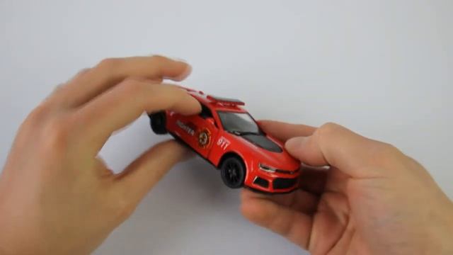 Машинка Kinsmart 1:38 2017 Chevrolet Camaro ZL1 Пожарные KT5399 смотреть онлайн