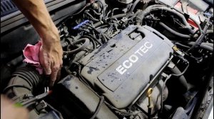 Замена трубки охлаждения дросселя на Chevrolet Cruze 1,8 Шевроле Круз 2011 года