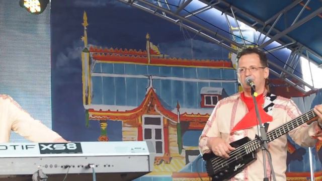 Белорусские Песняры на Славянской Ярмарке 07.06.19. Александр Катиков "Жалейка" смотреть онлайн