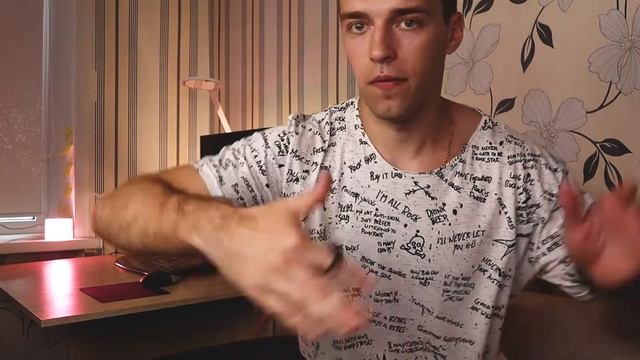 Учусь крутить НАСТОЯЩИЙ нож керамбит как в CS GO! Трюки с керамбитом! смотреть онлайн