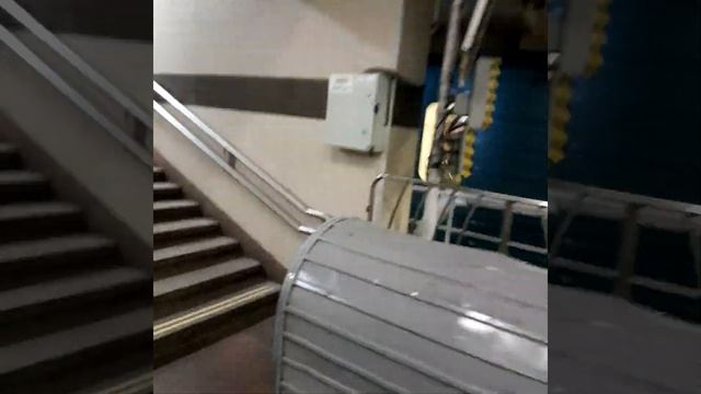 метро Новые Черемушки выход на профсоюзную улицу Москва смотреть онлайн