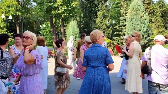 ПУСТЬ ПРИДУМАННАЯ ТЫ НОЧИ СТРАННИЦА! ТАНЦЫ ХАРЬКОВ УКРАИНА АВГУСТ 2023 смотреть онлайн