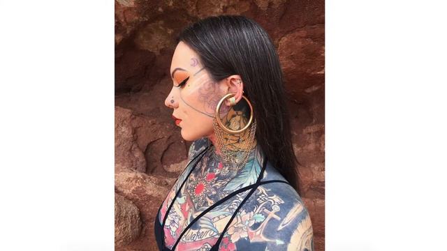 3 sexy tattooed women смотреть онлайн