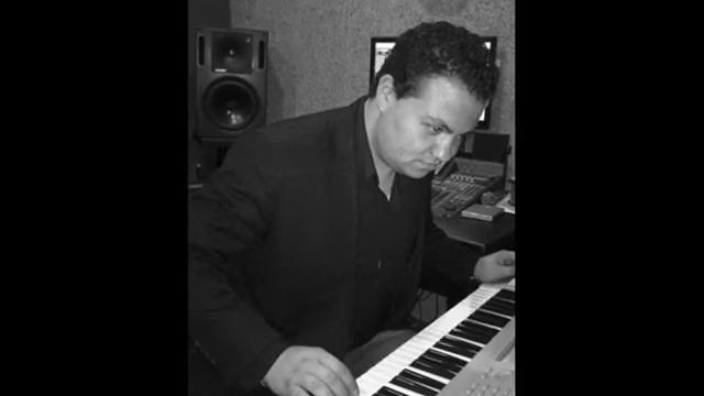 Nabih Hatoum Using Korg смотреть онлайн