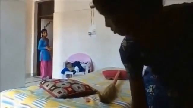 LADY THIEVES IN SECRET CAMERA смотреть онлайн