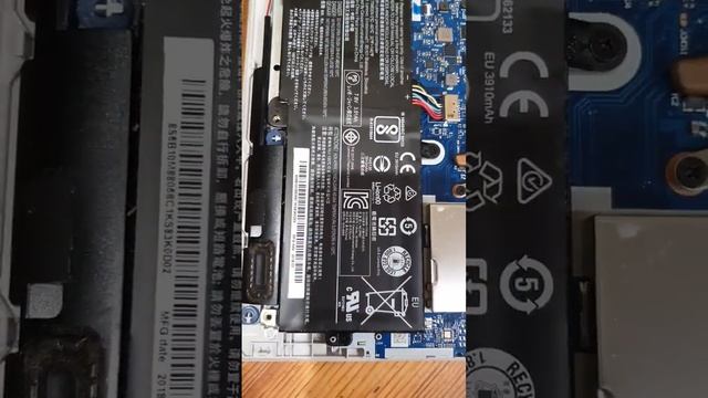 Lenovo IdeaPad 320-330 вид из нутрии #Lenovo #ldeapad #леново смотреть онлайн