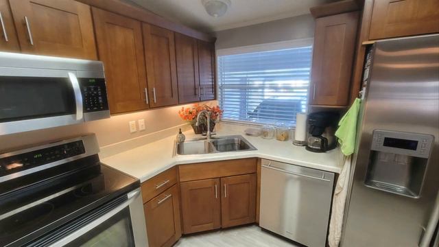 Palm Lake Club Sebastian Florida Home For Sale | Palm Bay Club | McCormick Home Sales Team смотреть онлайн