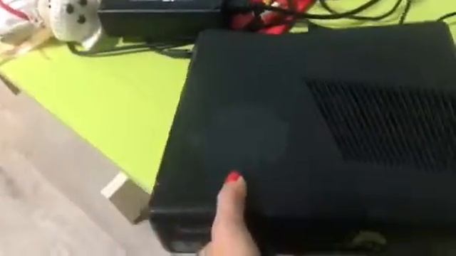 Обзор Игровая консоль Microsoft X-Box 360 Kinect из сулпак смотреть онлайн