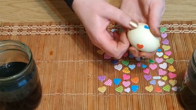 ЯЙЦА НА ПАСХУ 3 Способа - Оригинальные Пасхальные Яйца своими руками - Мраморные яйца + Декупаж смотреть онлайн