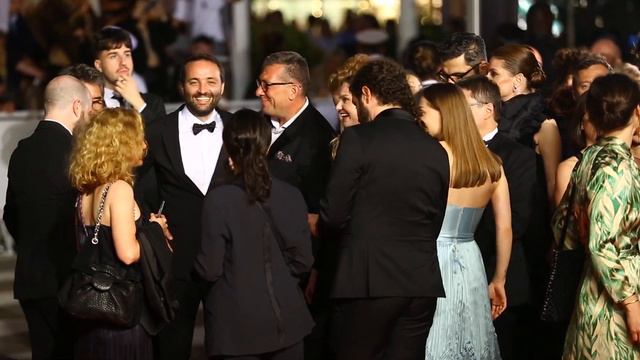 The Last Selphie - RMN Cannes Premiere 2022 - by Cristian Mungiu смотреть онлайн