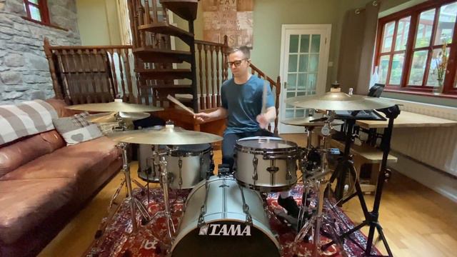 Lead Sheet - Rockschool Grade 8 Drums смотреть онлайн