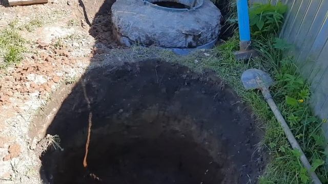 Перестал работать септик. Не уходит вода в грунт.