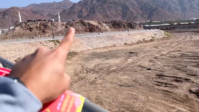 Attractive Tourism BUS in Madina ? 12 Ziyarat Places & More Tourist Spots in Madinah Saudi Arabia смотреть онлайн