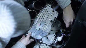 Мазда 6 Как снять центральную консоль