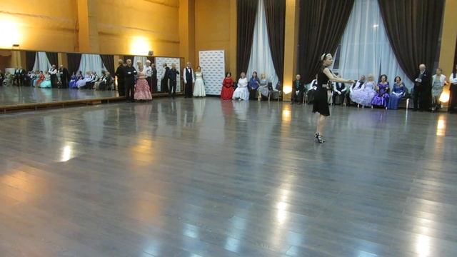 "Румба с тенью" в исполнении Ларисы Калараш. Танцвечер "Давайте потанцуем" в январе. смотреть онлайн