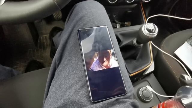 Воспроизведение видео, просмотр IPTV, интернет, зеркалирование на Easy Link Duster, Arkana, Kaptur. смотреть онлайн