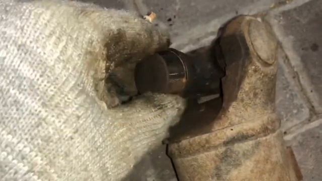 Писк снизу Эскалейд ч.3 смотреть онлайн