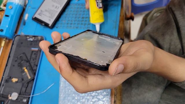 Замена экрана iTel Vision Broken Screen Replacement - itel damge screen replacement смотреть онлайн