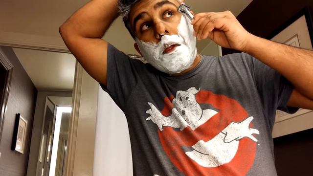 Shaping Bangs or Sideburns & Shave смотреть онлайн