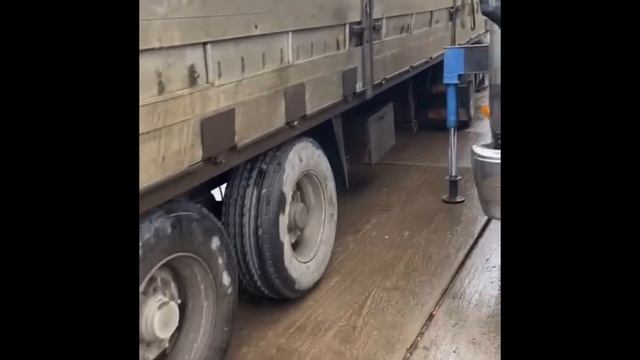 Доставка плит перекрытий для дома. Заказ № 11430 доставлен заказчику. смотреть онлайн