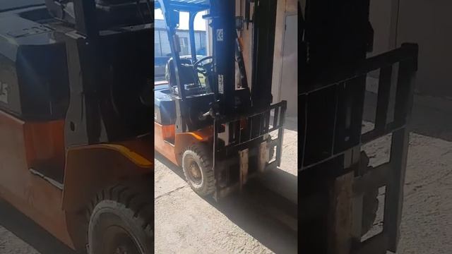 Дизельный вилочный погрузчик Hangcha CPCD15N RW-3 экспресс-обзор от Валах Алексея смотреть онлайн