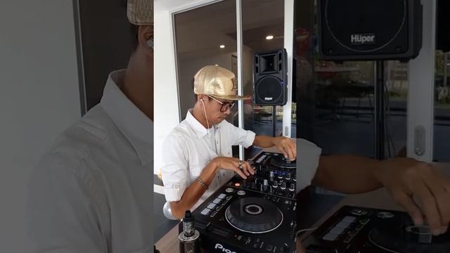 DJ BASITH YAMANI | Indomobil Nissan Datsun Event смотреть онлайн