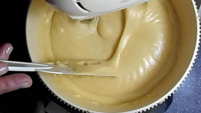 Тесто для эклеров. Рецепт эклеров. Просто вкусно! смотреть онлайн