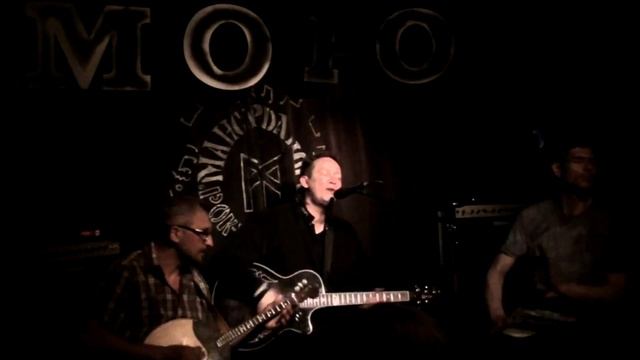 Алекс Моро - Метель (Квартирники в Мансарда Моро.Выборг.27 06 2015) смотреть онлайн
