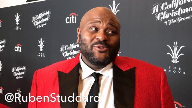 Jordan Fisher, Agnez Mo, In Real Life celebrate Christmas at the Grove LA смотреть онлайн