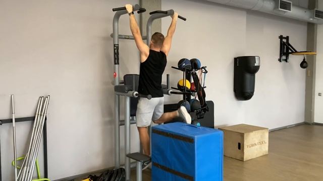 Негативные подтягивания смотреть онлайн